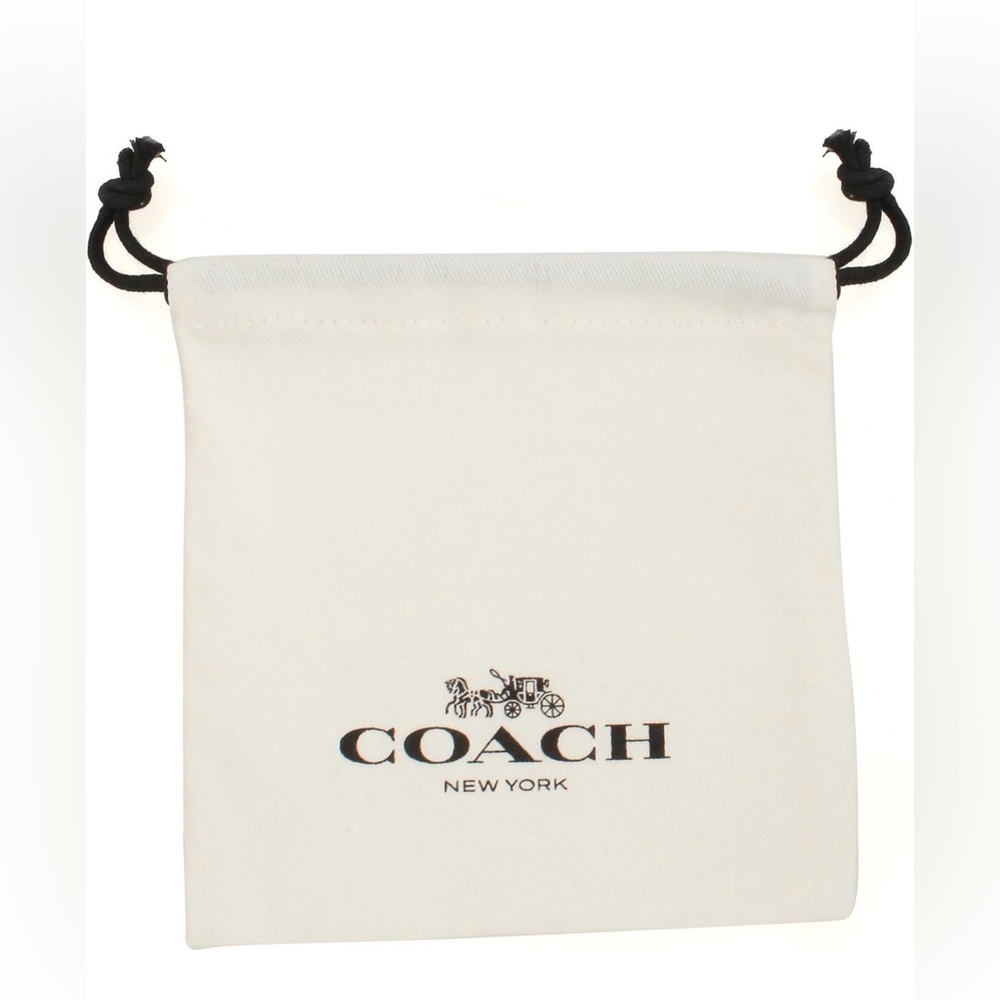Coach Gold Heart C Pendant Necklace - Picture 5 of 6